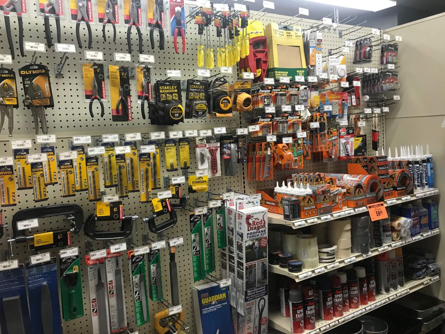 Portland Hardware and Fencing | Burns Feed Store Gresham Damascus